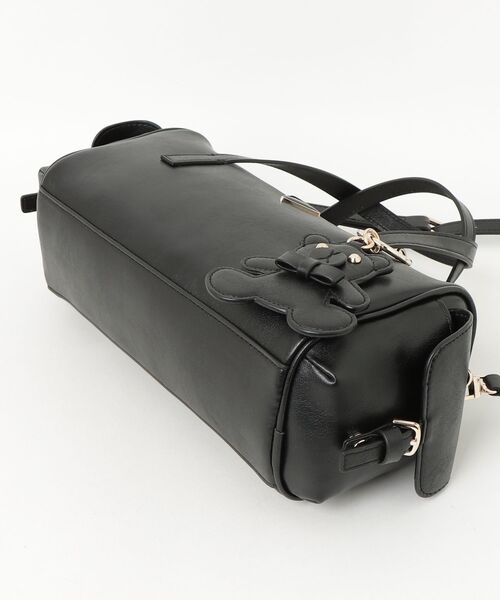 KASSIE Small Box Satchel ショルダーバッグ | GUESS(ゲス) JAPAN 公式