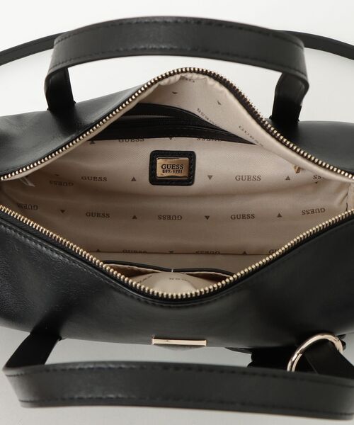 KASSIE Small Box Satchel ショルダーバッグ | GUESS(ゲス) JAPAN 公式