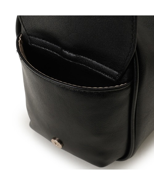 KASSIE Small Box Satchel ショルダーバッグ | GUESS(ゲス) JAPAN 公式