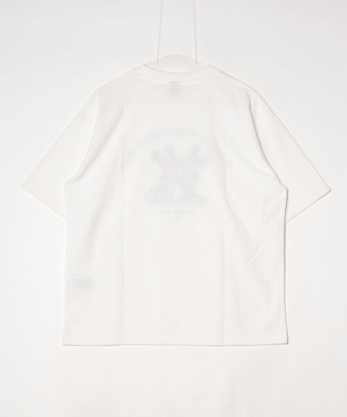 Disney（ディズニー）の「【DISNEY/ディズニー】ミッキーマウス&ミニーマウスプリント梨地半袖Tシャツ（COOLMAX吸水速乾） ユニセックス（Tシャツ/カットソー・メンズ・ブラック系その他/グレイッシュベージュ/スミクロ/オフホワイト・LARGE/MEDIUM）」の7枚目の写真