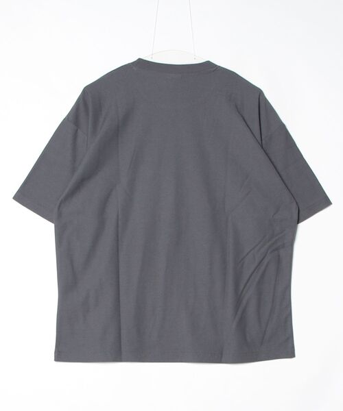 Disney（ディズニー）の「【DISNEY/ディズニー】ミッキーマウス&ミニーマウスプリント梨地半袖Tシャツ（COOLMAX吸水速乾） ユニセックス（Tシャツ/カットソー・メンズ・ブラック系その他/グレイッシュベージュ/スミクロ/オフホワイト・LARGE/MEDIUM）」の5枚目の写真