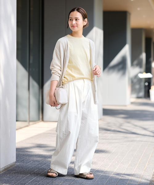 FRAMeWORK(フレームワーク)の「≪洗濯機洗い可 / ≫コットンナイロンタックパンツ(その他パンツ・レディース・ベージュ/バーガンディー/ホワイト・40/38/36/34)」の4枚目の写真