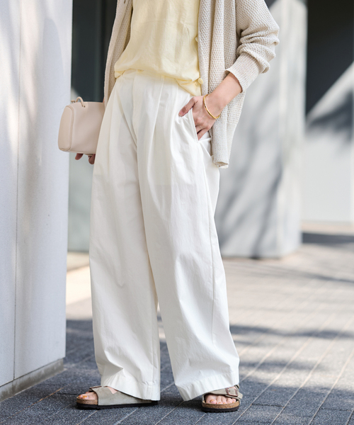 FRAMeWORK(フレームワーク)の「≪洗濯機洗い可 / ≫コットンナイロンタックパンツ(その他パンツ・レディース・ベージュ/バーガンディー/ホワイト・40/38/36/34)」の8枚目の写真