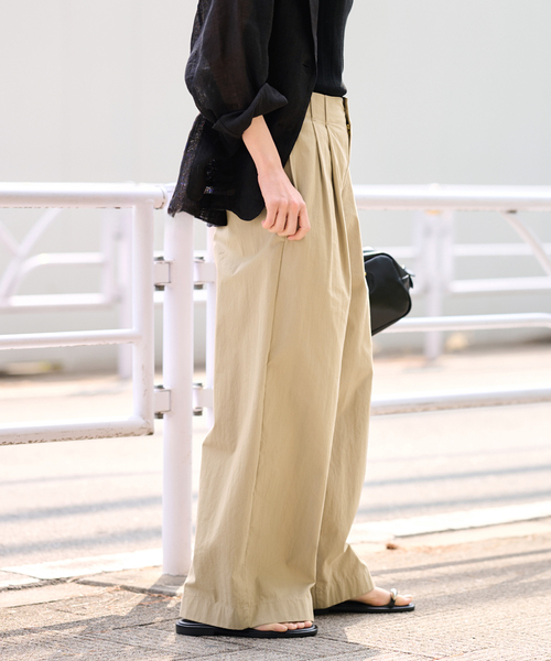 FRAMeWORK(フレームワーク)の「≪洗濯機洗い可 / ≫コットンナイロンタックパンツ(その他パンツ・レディース・ベージュ/バーガンディー/ホワイト・40/38/36/34)」の22枚目の写真