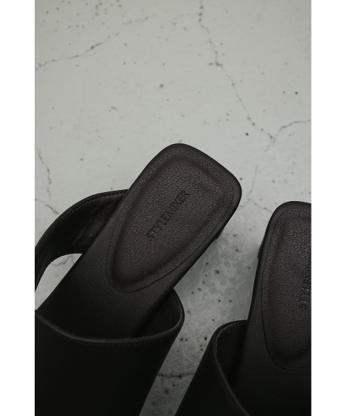 STYLEMIXER（スタイルミキサー）の「トングヒールサンダル（サンダル・レディース・ブラウン/ブラック・SMALL/MEDIUM/LARGE）」の17枚目の写真