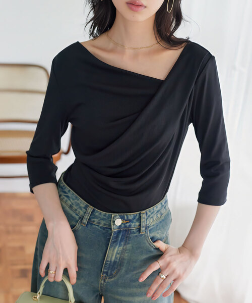 KOBE LETTUCE(コウベレタス)の「アシンメトリードレープトップス(Tシャツ/カットソー・レディース・ブラック/ホワイト系/オフホワイト/アイボリー系/ブルー/ブルー系/ブラック系/アイボリー系1/ピンク/ダークブルー/サックスブルー/ブラウン系/ブラック系1/ホワイト系1/アイボリー系2/ネイビー系1/ネイビー系/ブラウン系1・M/M1/M2)」の6枚目の写真