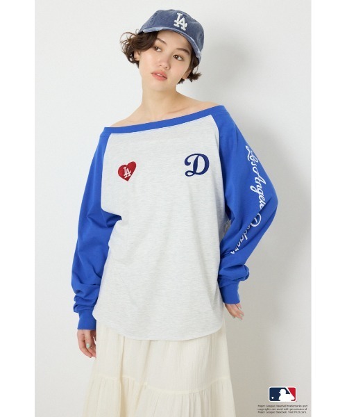 RODEO CROWNS WIDE BOWL(ロデオクラウンズワイドボウル)の「(MLB)オフショルラグラントップス(Tシャツ/カットソー・レディース・ブラウン系その他/ブルー系その他3/ブルー系その他・FREE)」の7枚目の写真