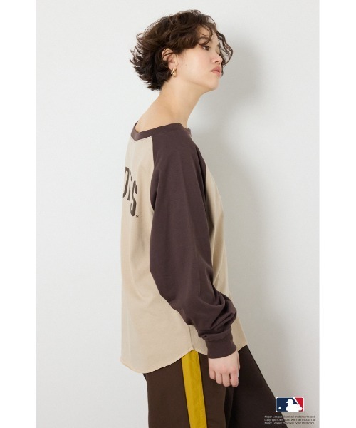 RODEO CROWNS WIDE BOWL(ロデオクラウンズワイドボウル)の「(MLB)オフショルラグラントップス(Tシャツ/カットソー・レディース・ブラウン系その他/ブルー系その他3/ブルー系その他・FREE)」の12枚目の写真