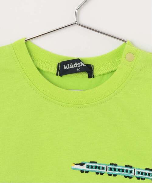 kladskap（クレードスコープ）の「電車刺しゅう切替半袖Tシャツ（Tシャツ/カットソー・キッズ・オフホワイト/黄緑系・120cm/110cm/90cm/80ｃｍ/100cm/130cm）」の4枚目の写真