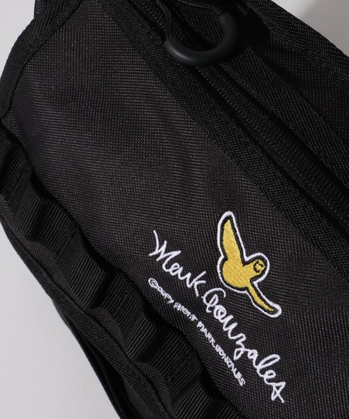 Mark Gonzales(マーク・ゴンザレス)の「【Mark Gonzales/マーク ゴンザレス】アートワークデザインコレクション フラップショルダーバッグ(ショルダーバッグ・メンズ・ブラック系2/ブラック系1・FREE)」の16枚目の写真