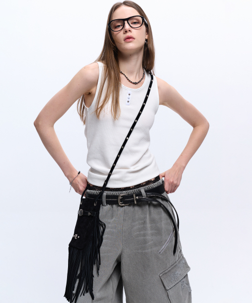 RSSC(アールエスエスシー)の「LEATHER MIXED SLEEVELESS - WHITE(Tシャツ/カットソー・レディース・その他・0/1/2)」の5枚目の写真