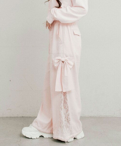 OLIVE des OLIVE（オリーブデオリーブ）の「サイドレースリボンカーゴパンツ（カーゴパンツ・レディース・ブラック/オフホワイト/ピンク・FREE）」の16枚目の写真