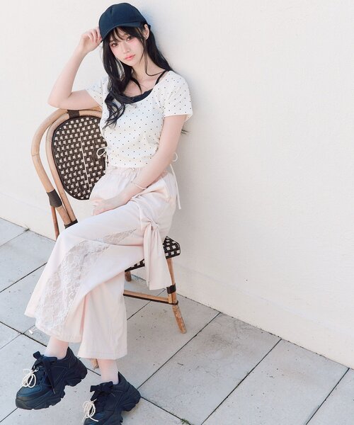 OLIVE des OLIVE（オリーブデオリーブ）の「サイドレースリボンカーゴパンツ（カーゴパンツ・レディース・ブラック/オフホワイト/ピンク・FREE）」の18枚目の写真