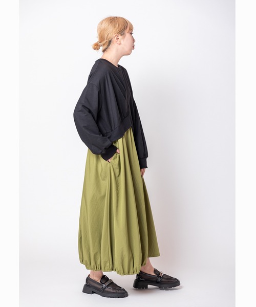 OSMOSIS(オズモーシス)の「切替アシンメトリーワンピース(ワンピース・レディース・カーキ/ブラック/グレー・ONE SIZE)」の6枚目の写真