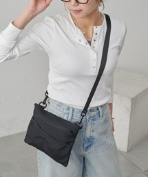 COLONY 2139（コロニートゥーワンスリーナイン）の「メッシュポケットスクエアショルダーバッグ（ショルダーバッグ）」