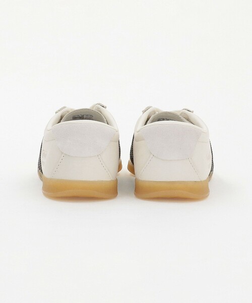 adidas Originals(アディダスオリジナルス)の「<adidas Originals> GAZELLE LO PRO WH(スニーカー・レディース・ホワイト・25.5cm/25cm/24cm/23cm/22.5cm/24.5cm/23.5cm)」の4枚目の写真