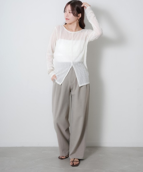 Riberry(リベリー)の「前後2WAYスリット入りウェーブシアートップス(Tシャツ/カットソー・レディース・オフホワイト/ブラック・MEDIUM)」の9枚目の写真