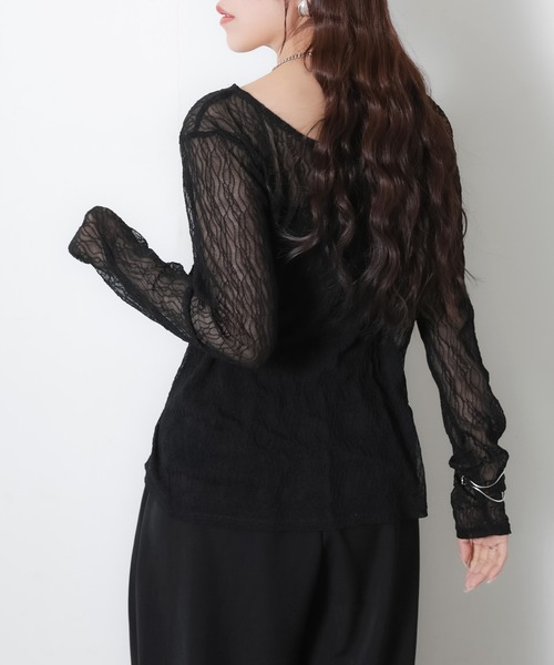 Riberry(リベリー)の「前後2WAYスリット入りウェーブシアートップス(Tシャツ/カットソー・レディース・オフホワイト/ブラック・MEDIUM)」の21枚目の写真