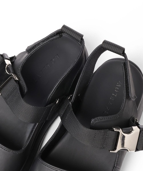 BAYFLOW(ベイフロー)の「バックルベルトスポサン(サンダル・レディース・ブラック/ブラウン・LARGE/MEDIUM)」の6枚目の写真