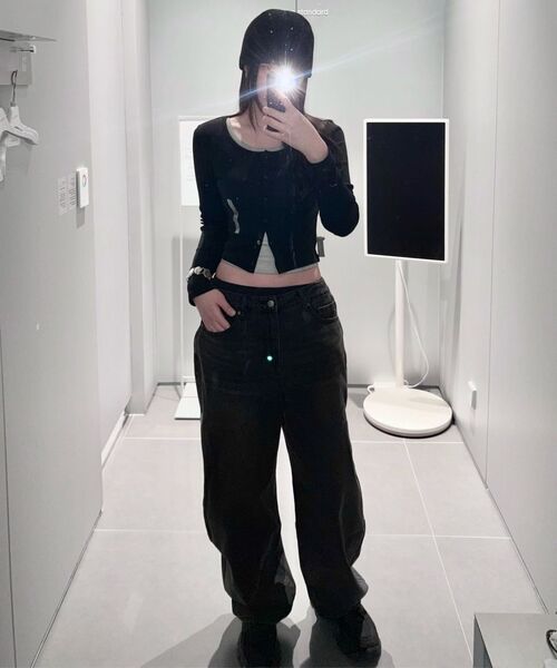 MUSINSA STANDARD WOMAN（ムシンサスタンダードウーマン）の「ウィメンズリブスリムスcoopネックジャージカーディガン[ブラック]（カーディガン/ボレロ・レディース・その他・X-SMALL/SMALL/MEDIUM/LARGE）」の3枚目の写真