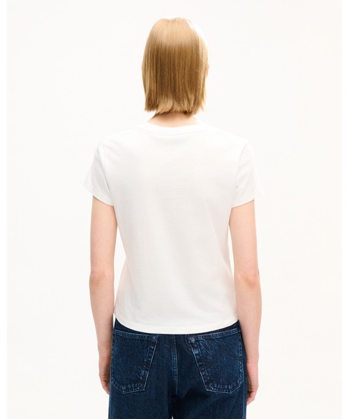 KENZO（ケンゾー）の「'KENZO Signature' エンブロイダリー スモール フィット Tシャツ イン コットン（Tシャツ/カットソー・レディース・ホワイト系その他・MEDIUM/SMALL/X-SMALL）」の5枚目の写真