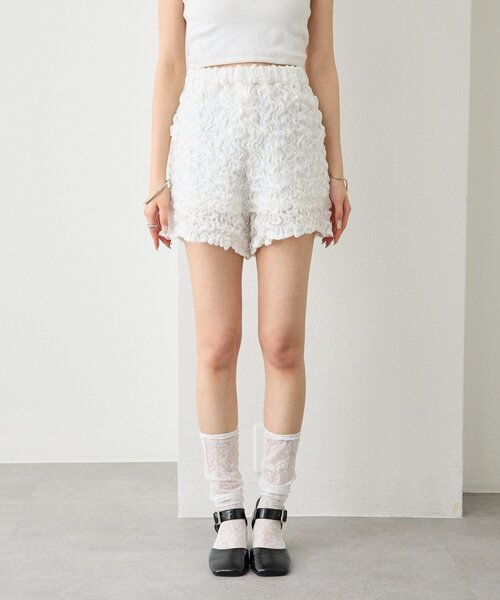 mystic（ミスティック）の「【軽やかなシャーリング素材】エアリーシャーリングショートパンツ（その他パンツ・レディース・オフホワイト/ブラック・FREE）」の17枚目の写真