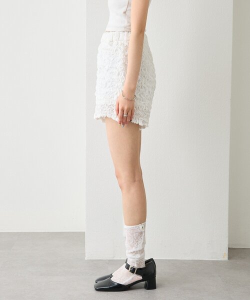 mystic（ミスティック）の「【軽やかなシャーリング素材】エアリーシャーリングショートパンツ（その他パンツ・レディース・オフホワイト/ブラック・FREE）」の18枚目の写真