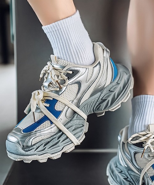 WESTBOY(ウエストボーイ)の「ユニセックス 厚底 ボリュームソール ダッドスニーカー WO26S10SH03(スニーカー・メンズ・ブラック/グレー・41/42/43/44)」の3枚目の写真
