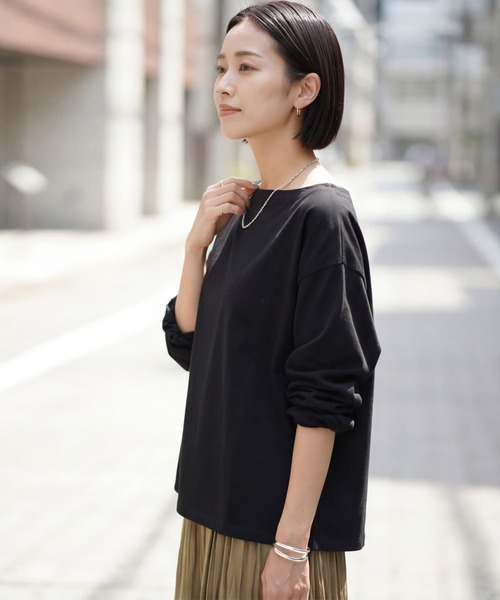 STYLE DELI（スタイルデリ）の「綿100ボートオフショルトップス（Tシャツ/カットソー・レディース・ホワイト/ブラック・FREE）」の4枚目の写真