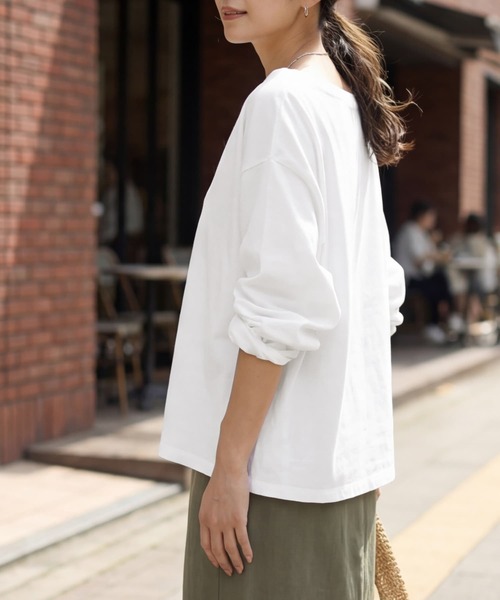 STYLE DELI（スタイルデリ）の「綿100ボートオフショルトップス（Tシャツ/カットソー・レディース・ホワイト/ブラック・FREE）」の10枚目の写真