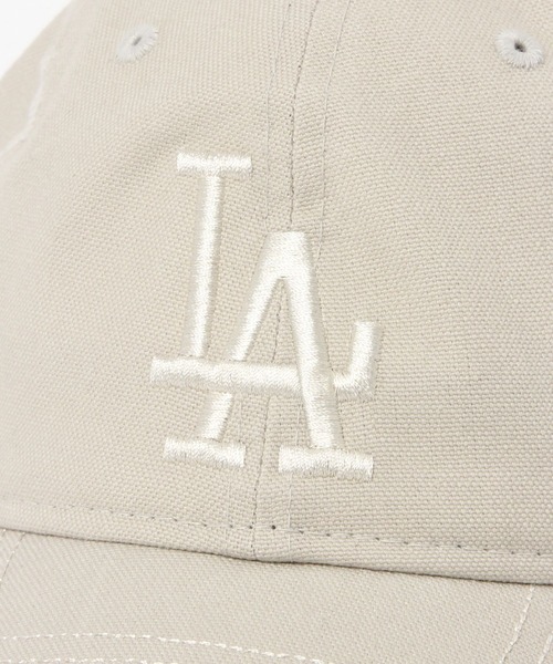 NEW ERA(ニューエラ)の「【NEW ERA(ニューエラ)】MLB 9TWENTY Visor Logo(キャップ・メンズ・グレー/アイボリー/ネイビー/ブラック・FREE)」の22枚目の写真