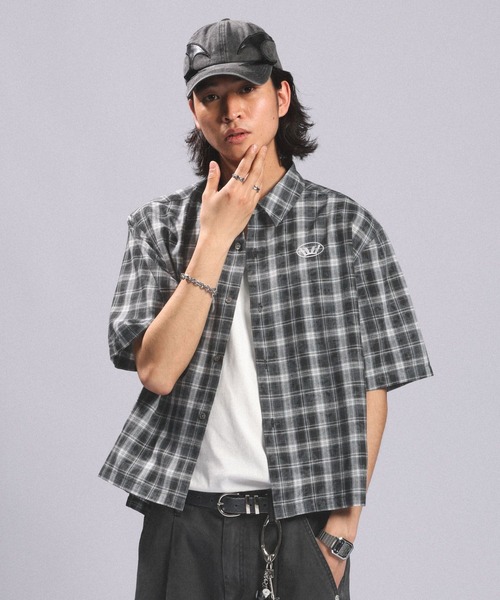 RAGEBLUE(レイジブルー)の「Crown Stitch Check Short shirt/クラウン刺繍ショート丈チェックシャツ(シャツ/ブラウス・メンズ・ダークブラウン/ブラック/ワインレッド・LARGE/MEDIUM)」の8枚目の写真