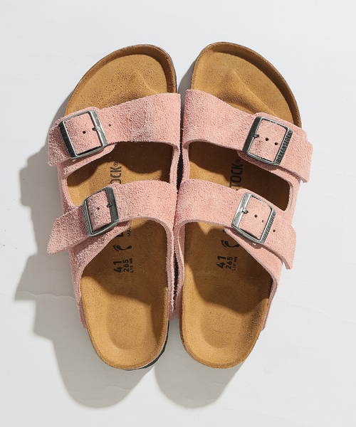 BIRKENSTOCK(ビルケンシュトック)の「BIRKENSTOCK / ビルケンシュトック アリゾナ スエードレザー ナロー(サンダル・メンズ・ピンク/ベージュ・40/41/42/43)」の1枚目の写真