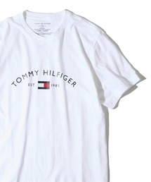 TOMMY HILFIGER(�g�~�[�q���t�B�K�[)�́yTOMMY HILFIGER�zGRAPHIC SLEEP TEE�V���c 09T4551(T�V���c/�J�b�g�\�[)