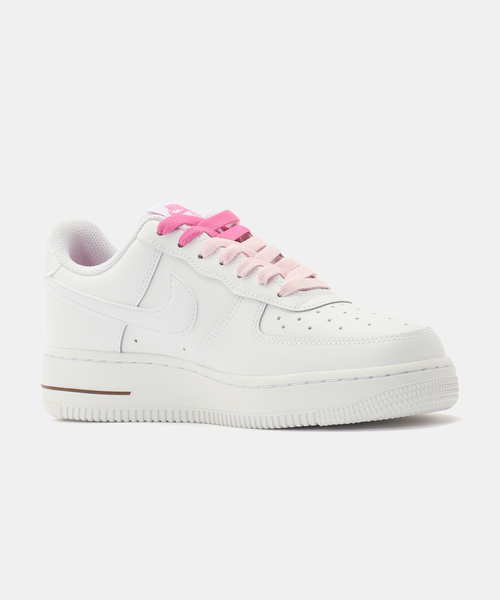 NIKE(ナイキ)の「NIKE WMNS AIR FORCE 1 '07 SE IF0498-102(スニーカー・レディース・ホワイト・23cm/23.5cm/24cm/24.5cm/25cm)」の5枚目の写真