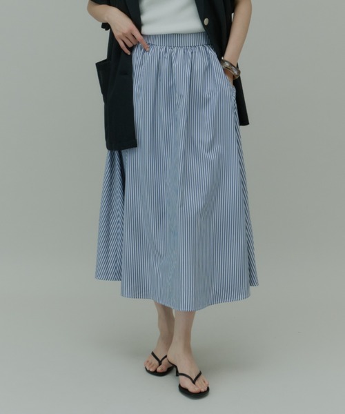 Plumel(プルメル)の「Stripe Gathered Long Skirt / ストライプギャザーロングスカート(スカート・レディース・ネイビー・LARGE)」の4枚目の写真