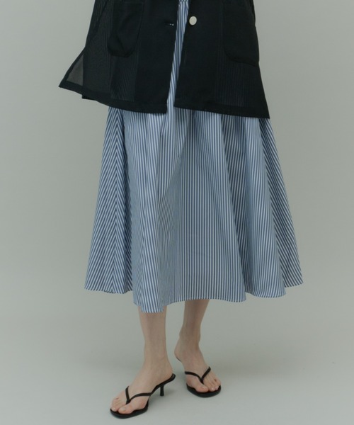 Plumel(プルメル)の「Stripe Gathered Long Skirt / ストライプギャザーロングスカート(スカート・レディース・ネイビー・LARGE)」の8枚目の写真