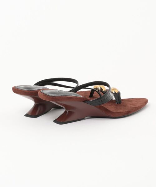 LAULEN(ローレン)の「gold motif toe ring sandals / ゴールドトゥリングサンダル(サンダル・レディース・アイボリー/ブラウン/ブラック・23cm/24cm/25cm)」の4枚目の写真