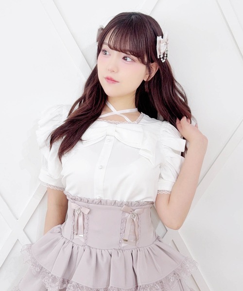 MA*RS(アメーバーマーズ)の「サテンリボン付きBIGリボンブラウス(シャツ/ブラウス・レディース・ブラック×ブラック/ホワイト×ホワイト/ブラック/ホワイト・FREE)」の5枚目の写真