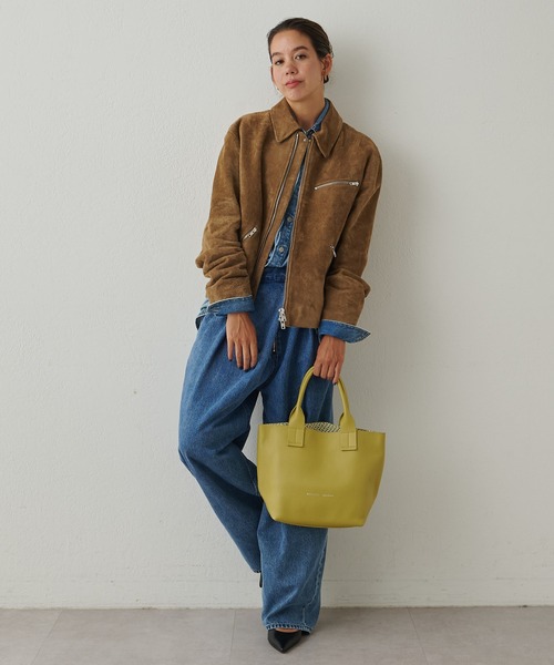 IACUCCI(イアクッチ)の「オペラ S CERVO/INSTAMP(トートバッグ・メンズ・イエロー/ピンクベージュ/サンドベージュ/チャコールグレー/パープル・FREE)」の9枚目の写真