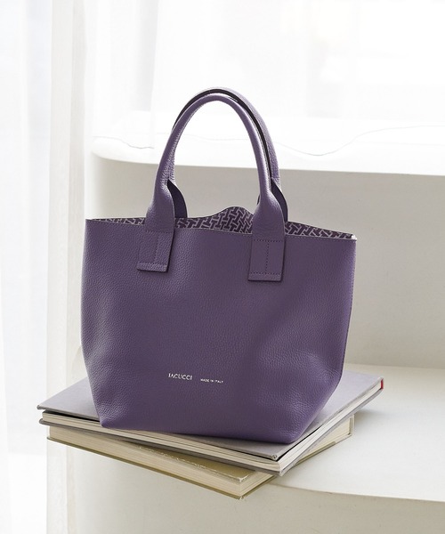 IACUCCI イアクッチ レザー ショルダーバッグ パープル IACUCCI