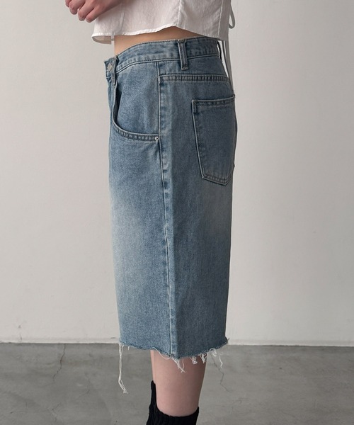 CANAL JEAN（キャナルジーン）の「Lakey Park　カットオフデニムハーフパンツ（デニムパンツ・レディース・ライトインディゴブルー・SMALL/MEDIUM）」の7枚目の写真