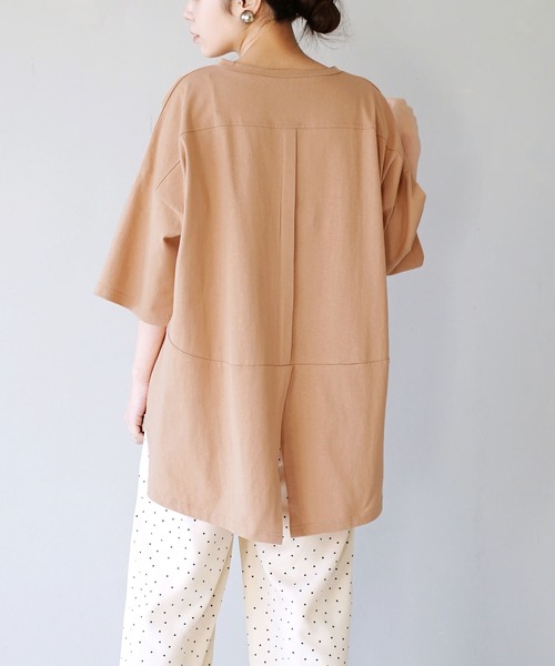 zootie（ズーティー）の「汗しみない Tシャツ［バックスリット］（Tシャツ/カットソー・レディース・オフホワイト/ライトオレンジ系/ライトカーキ/杢グレー/モカ/ラベンダー/グレイッシュブルー/アイボリー・M-L）」の8枚目の写真