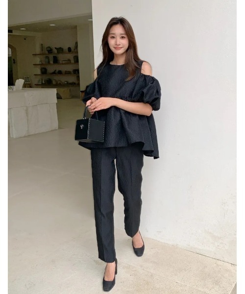 BIRTHDAY BASH(バースデイバッシュ)の「JACQUARD TAPERED PANTS(ジャガードテーパードパンツ)(その他パンツ・レディース・ブラック・LARGE/MEDIUM/SMALL)」の6枚目の写真