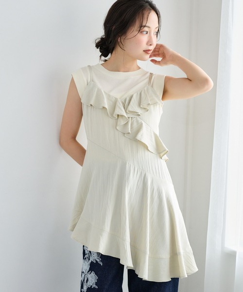 mysty woman(ミスティウーマン)の「アシメヘムフリルキリカエキャミ 1055378(シャツ/ブラウス・レディース・ホワイト系その他/ワインレッド/ブラック・FREE)」の10枚目の写真
