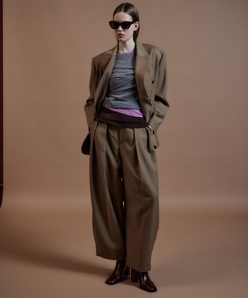 MAISON SPECIAL（メゾンスペシャル）の「Double-Breasted Jacket/ダブルブレストジャケット（テーラードジャケット・レディース・キャメル/ネイビー・FREE）」の4枚目の写真