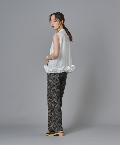 terrace(テラス)の「シルキージョーゼットフリルノースリーブブラウス(シャツ/ブラウス・レディース・ブラック/チャコール/オフホワイト・FREE)」の17枚目の写真