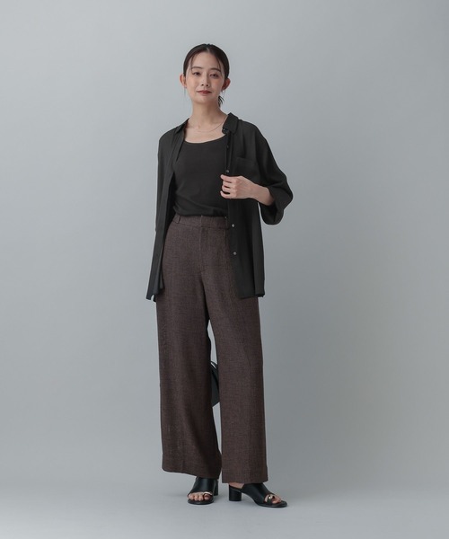 GLOBAL WORK(グローバルワーク)の「MATINEE LINE/トロミサテンシャツ長袖/873325(シャツ/ブラウス・レディース・ブラック/グレー系その他/レッド系その他・LARGE/MEDIUM)」の5枚目の写真