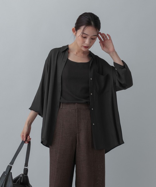 GLOBAL WORK(グローバルワーク)の「MATINEE LINE/トロミサテンシャツ長袖/873325(シャツ/ブラウス・レディース・ブラック/グレー系その他/レッド系その他・LARGE/MEDIUM)」の8枚目の写真