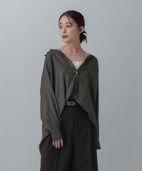 GLOBAL WORK(グローバルワーク)の「MATINEE LINE/トロミサテンシャツ長袖/873325(シャツ/ブラウス・レディース・ブラック/グレー系その他/レッド系その他・LARGE/MEDIUM)」の15枚目の写真